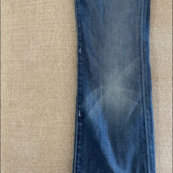 7FAM Distressed Bootcut - Picture 6 of 8